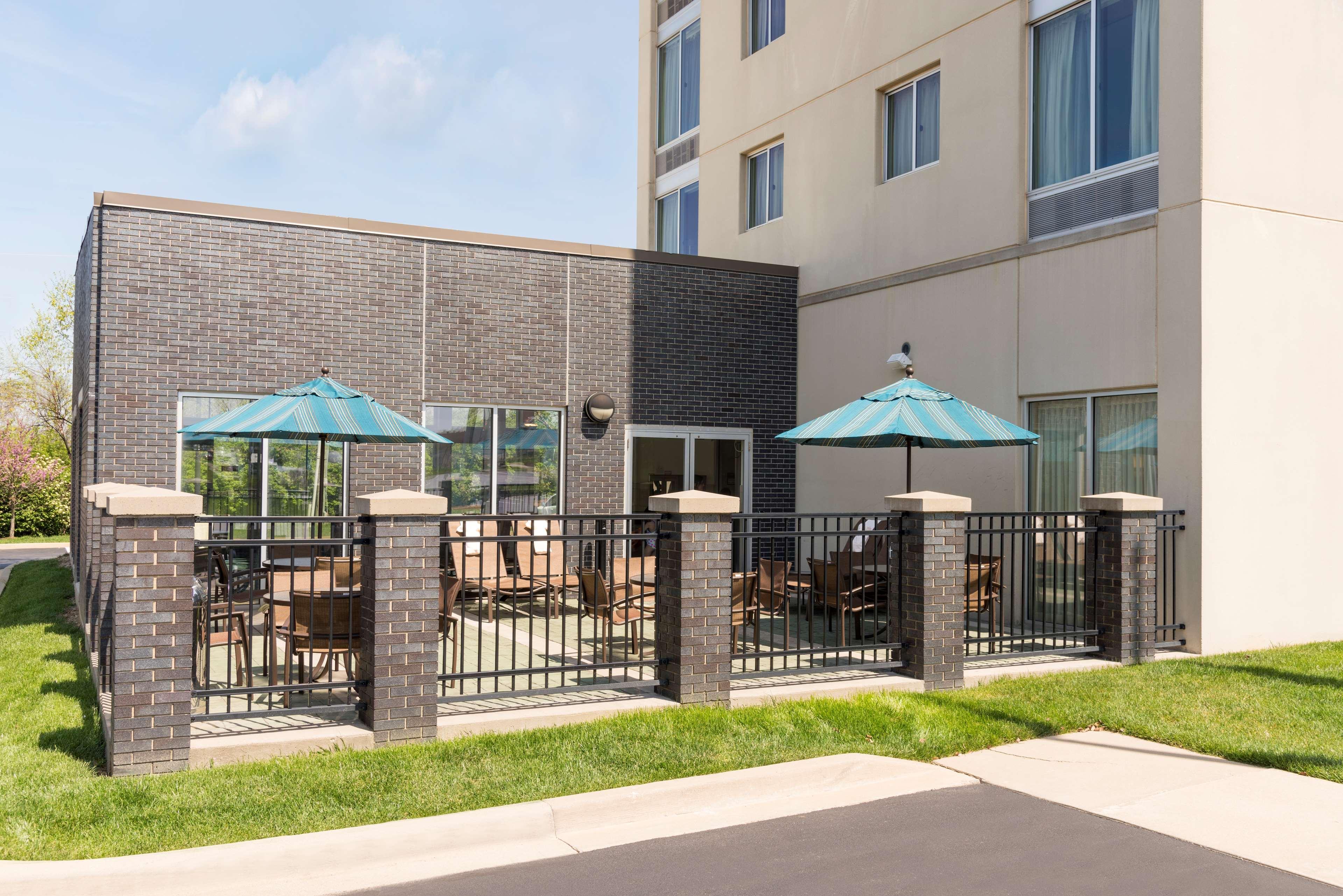 Hyatt Place Lexington Hotel Exterior photo